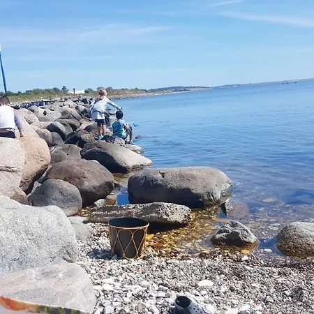 A Private Cozy Danish Cabin Close To Beach And Wood, Hébergement de vacances